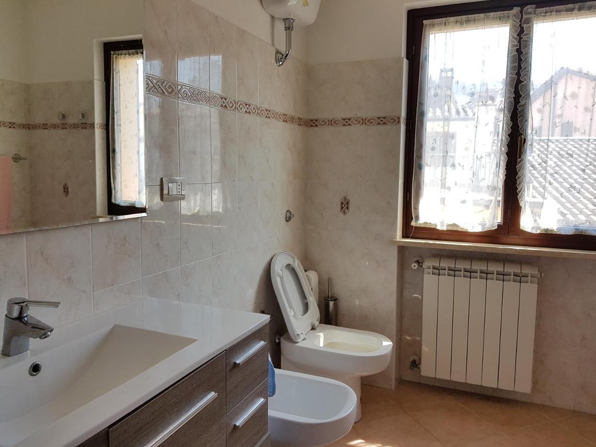 Mille Papaveri Rossi Casa Di Angela Serravalle di Chienti Dış mekan fotoğraf
